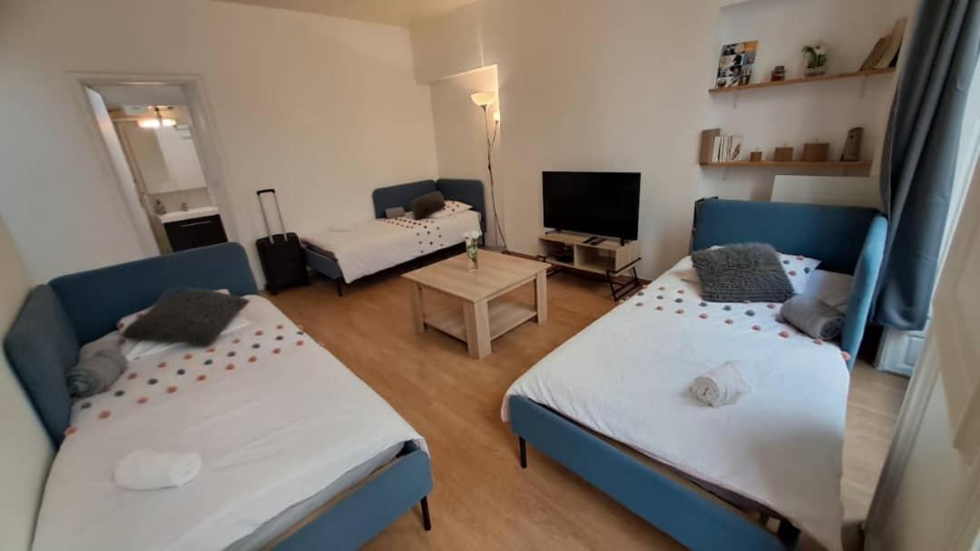 Entier 2-3 P Appartement